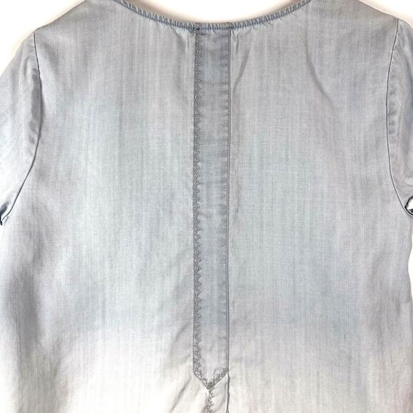 Anthropologie Holding Horses Top Women Medium Blue Tencel Chambray Pocket Blouse - Picture 4 of 11